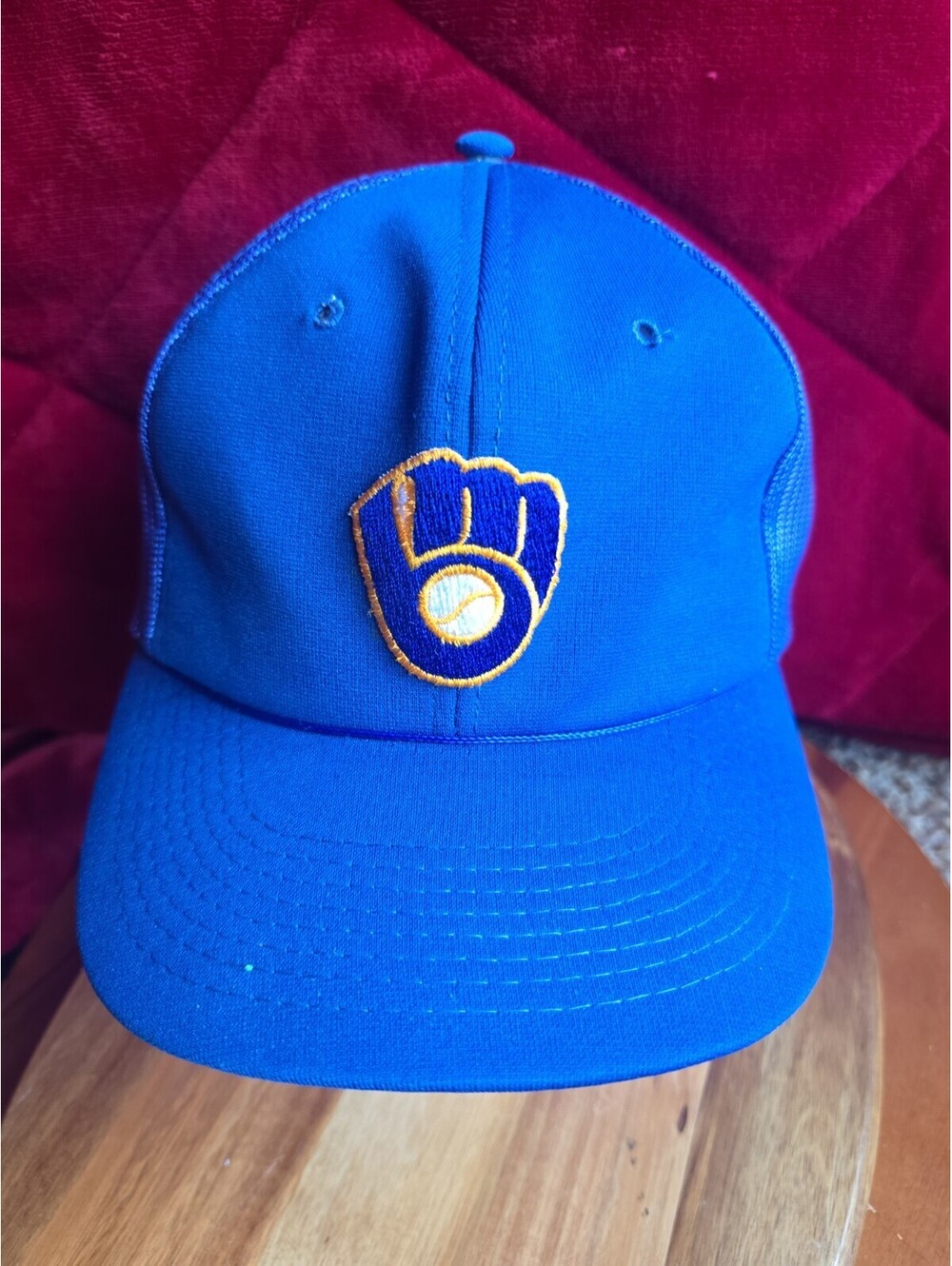 Vintage Sports Specialties Milwaukee Brewers Mesh Trucker Snapback Youngan Hat